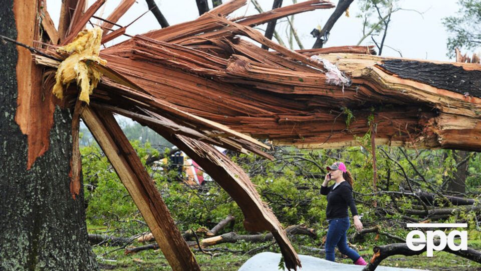 Десятки местных жителей получили ранения