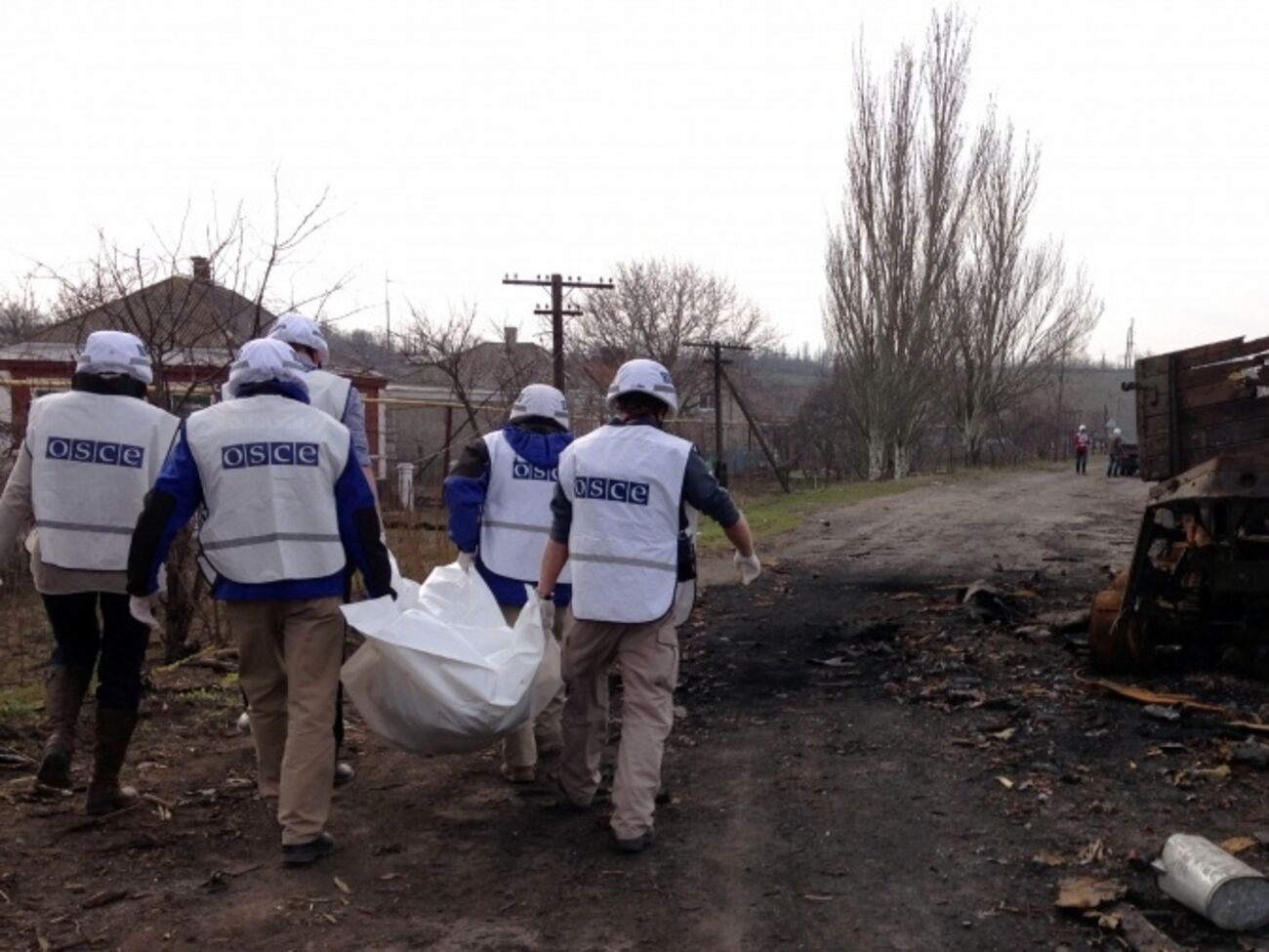 ОБСЕ сообщила об обстреле своей миссии в Луганской области