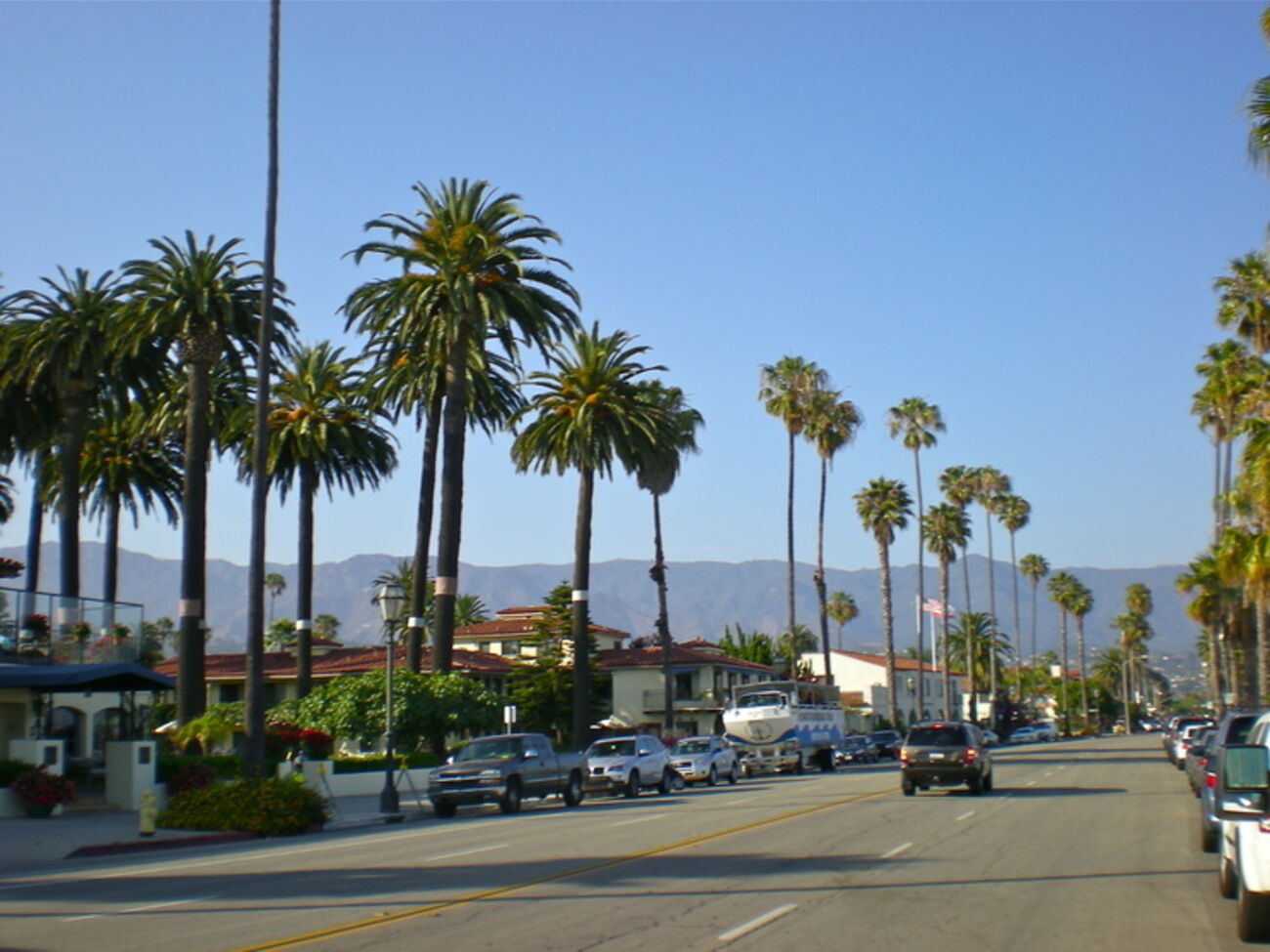 Полиция проверила аудитории и посоветовала студентам не выходить из помещений