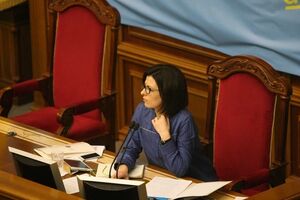 Рада может запретить военным пользоваться мобильными в зоне боевых действий