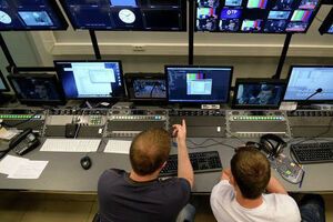 Процедура передачи телеканала БТБ Мининформполитики еще не завершена