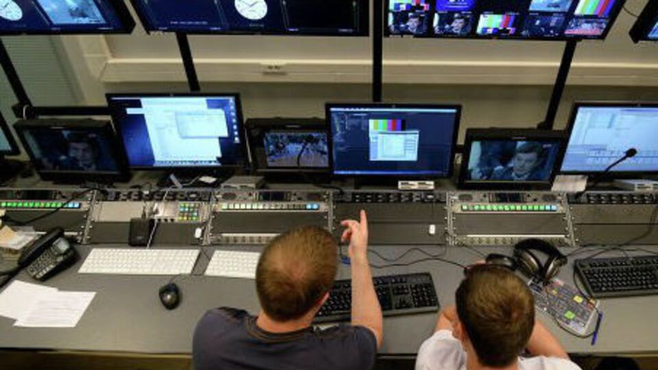 Процедура передачи телеканала БТБ Мининформполитики еще не завершена