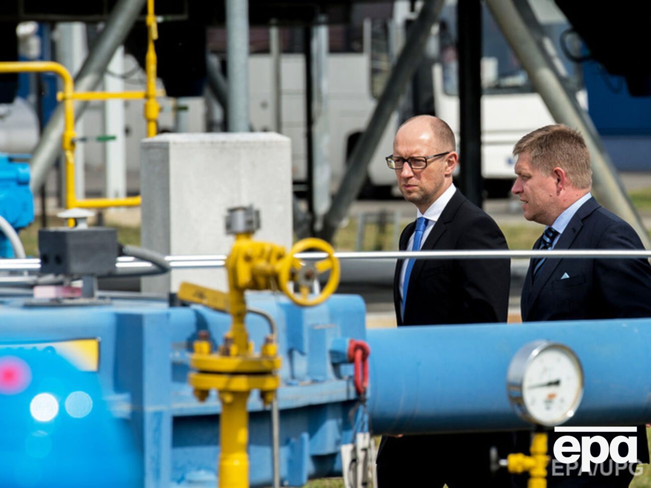 Кабмин планирует провести в 2015 году масштабную приватизацию госсобственности