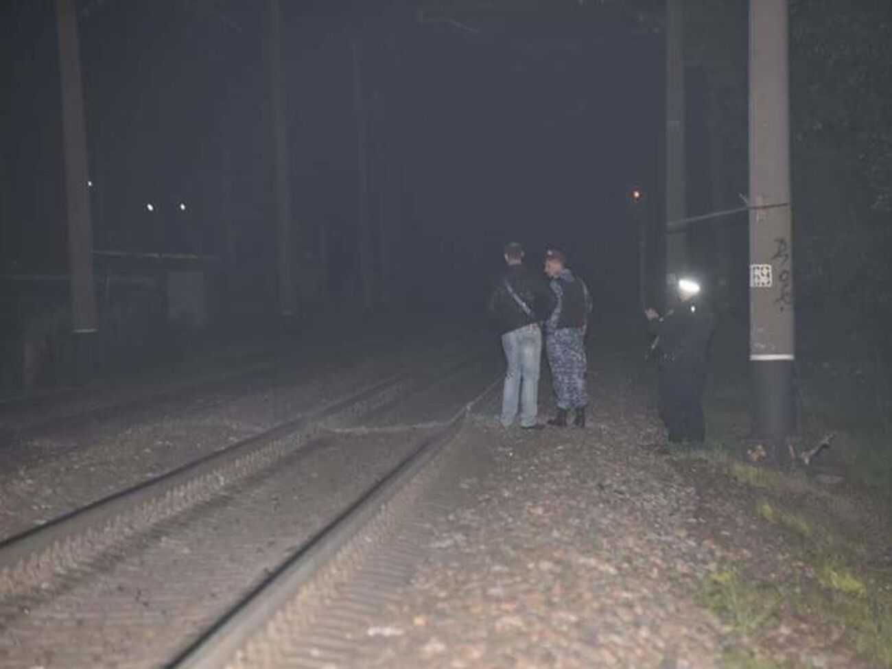 На мосту в Одессе перед поездом взорвали железнодорожное полотно