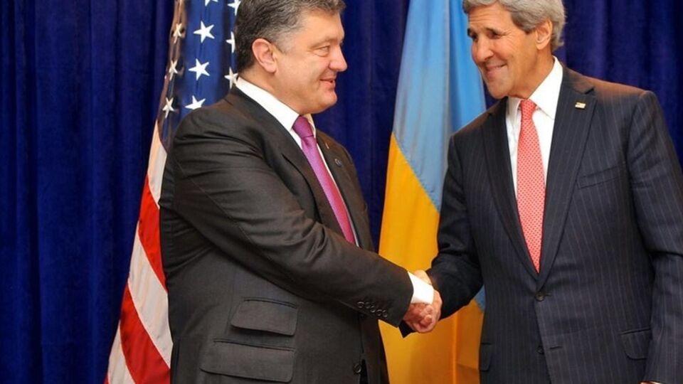 Собеседники скоординировали дальнейшие действия для деэскалации конфликта на Донбассе, а также обсудили шаги, которые должны совершить стороны для полного выполнения Минских договоренностей