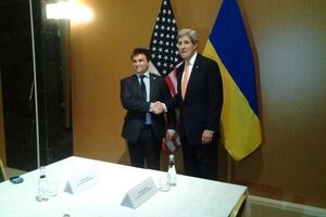 Украина и НАТО сегодня обсудят актуальные вопросы партнерства