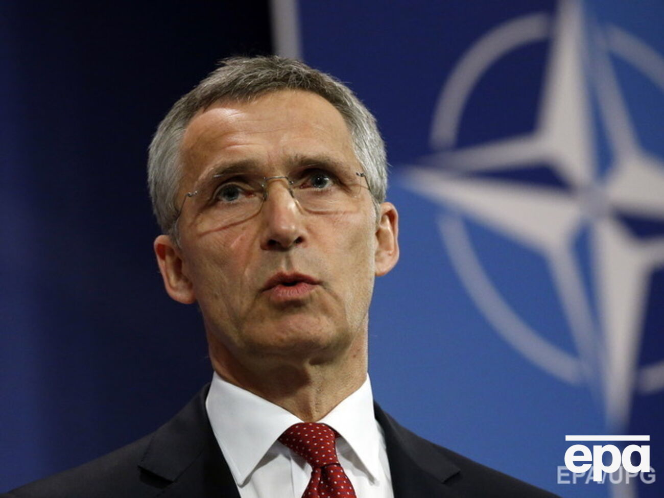 Столтенберг: Режим прекращения огня должен соблюдаться, тяжелое вооружение должно быть отведено