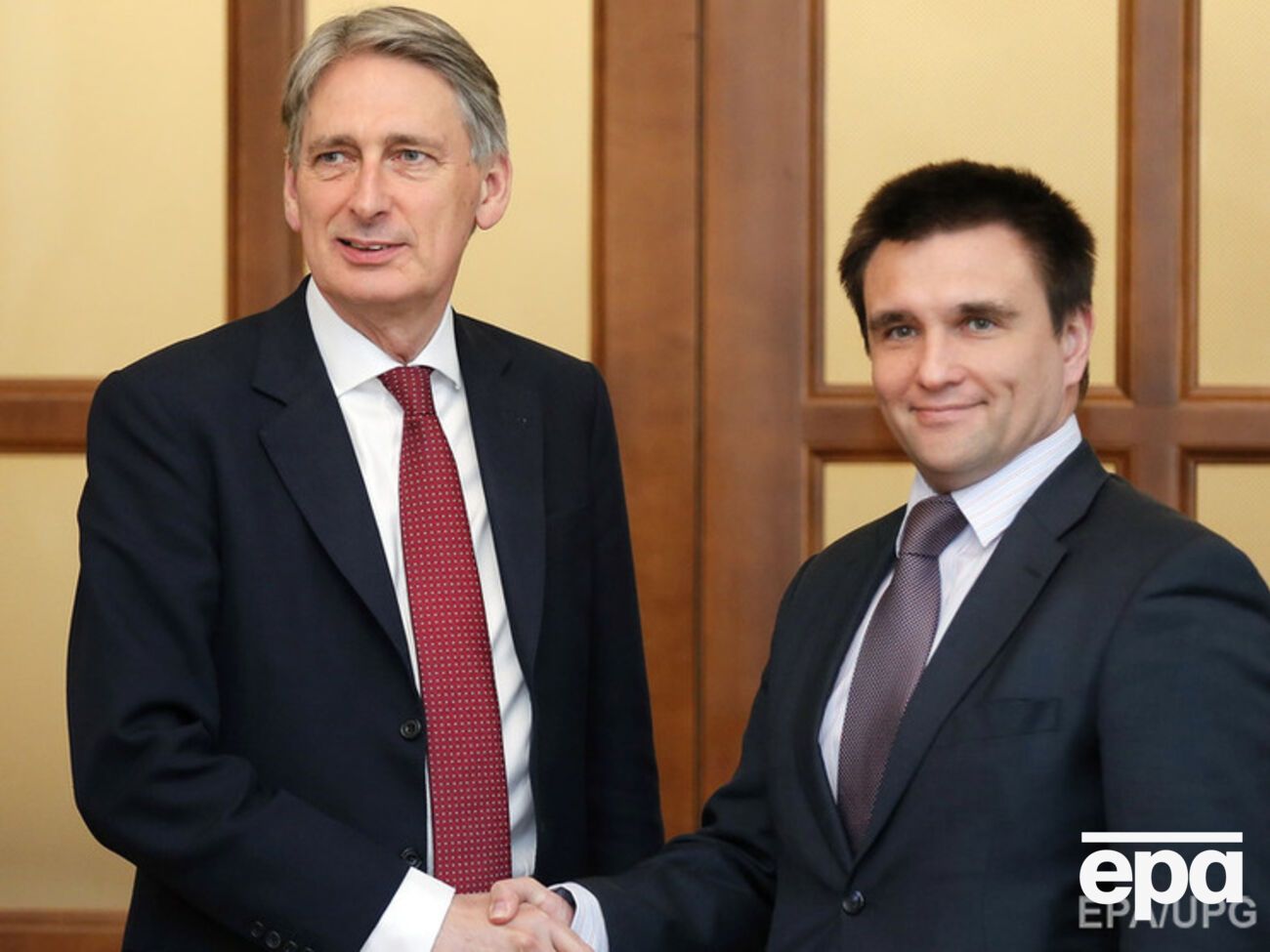 Правительство Великобритании планирует предоставлять поддержку Украине как в рамках НАТО, так и на двусторонней основе