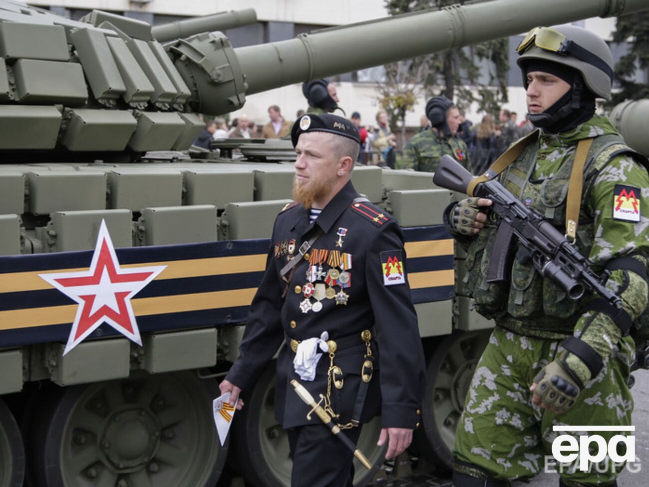 Хуг:&nbsp;Перемещение тяжелого вооружения является нарушением Минских договоренностей