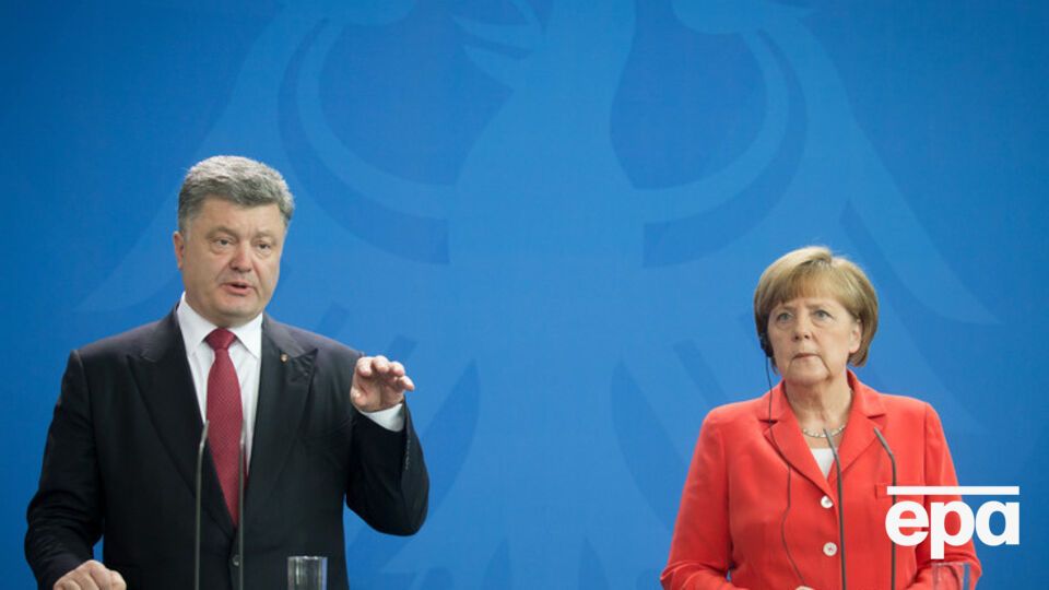 Порошенко: Огромная заслуга в единстве и солидарности ЕС принадлежит Канцлеру Германии