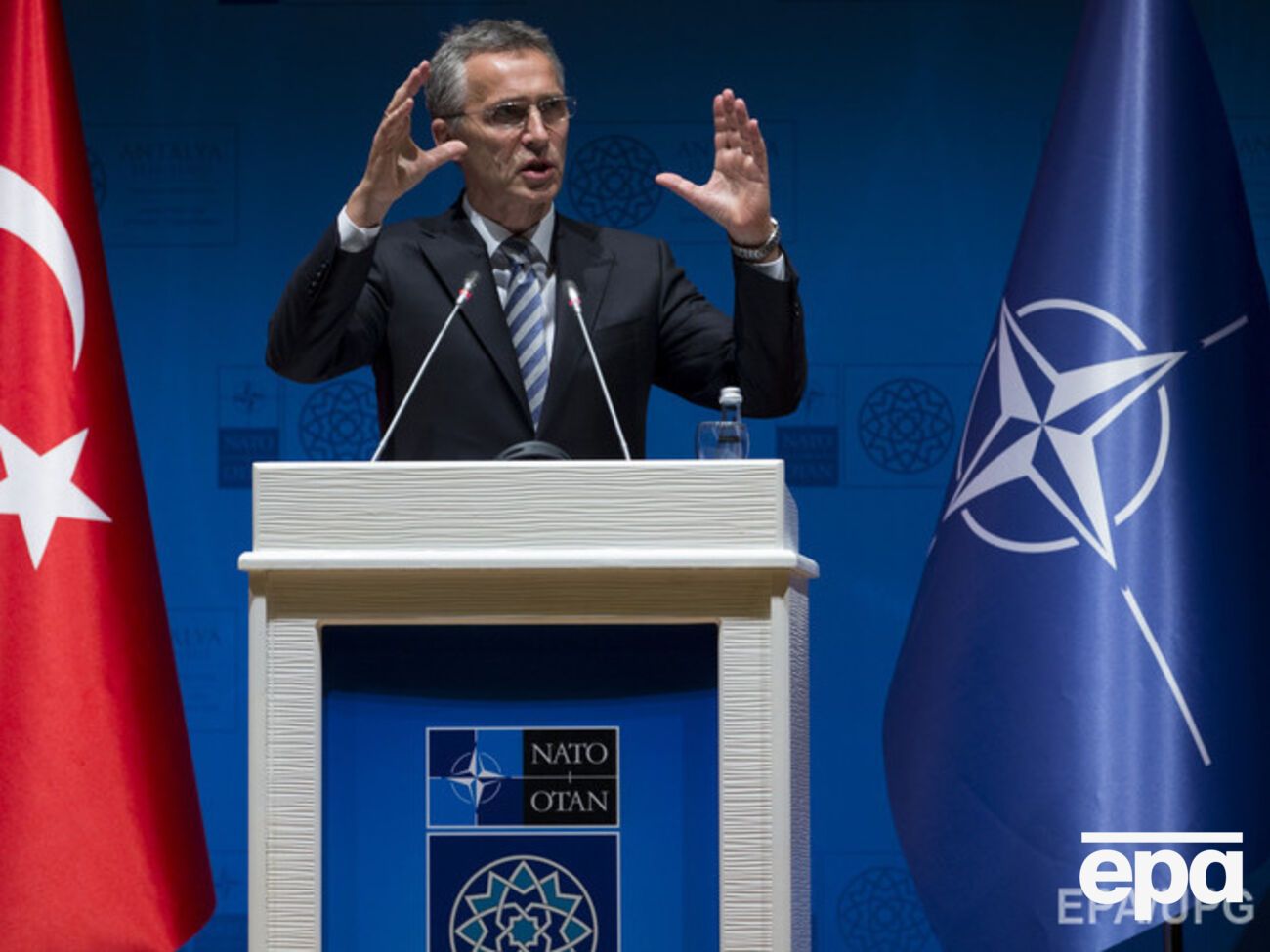 Генсек НАТО Столтенберг:&nbsp;Мы осуждаем продолжающееся широкомасштабное военное наращивание России в Крыму