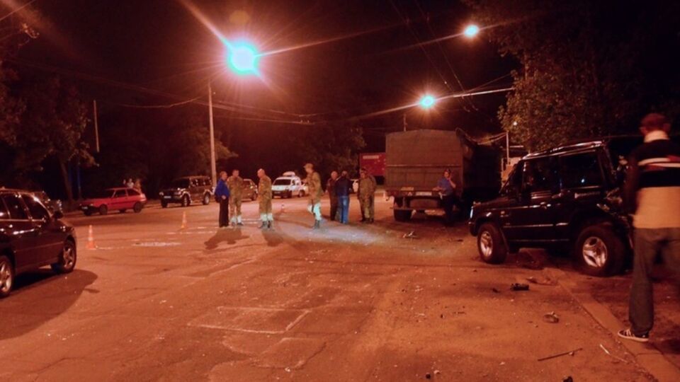 Автомобиль майора Кашапова врезался в "КамАЗ"