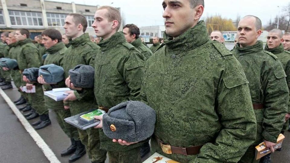 В России начали призывать на срочную службу переселенцев из Украины