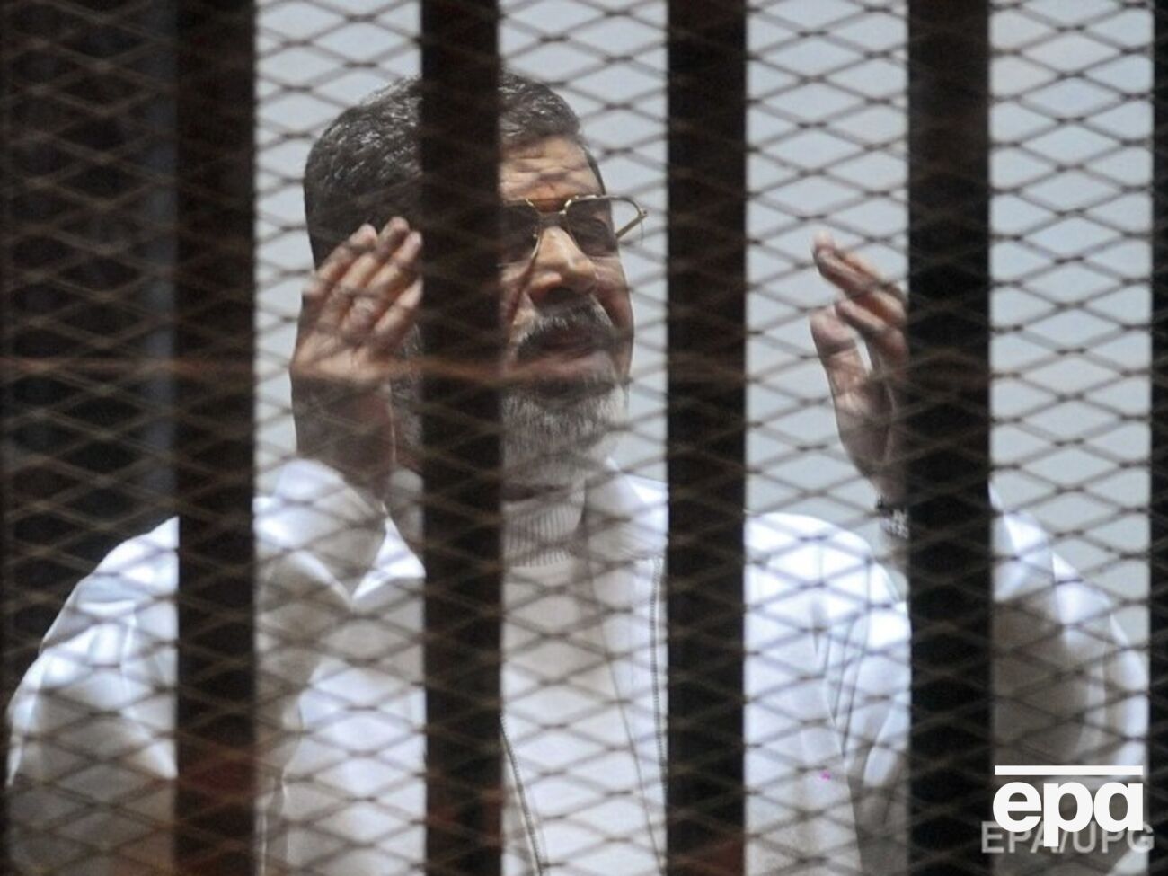 Ранее Мурси приговорили к 20 годам лишения свободы