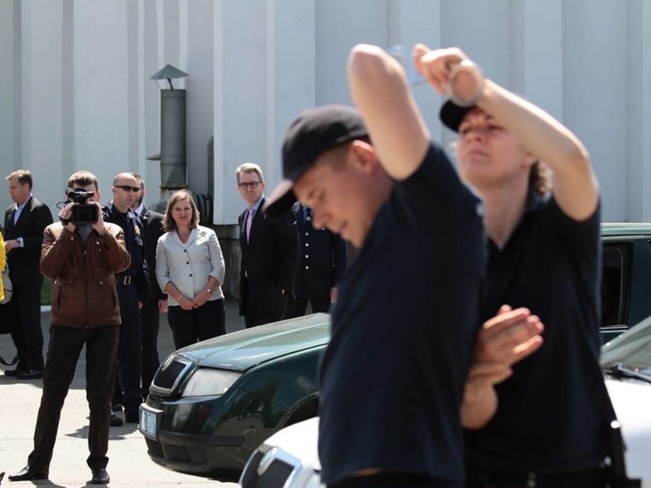 Занятия новой патрульной полиции посетили заместитель госсекретаря США и посол Пайетт