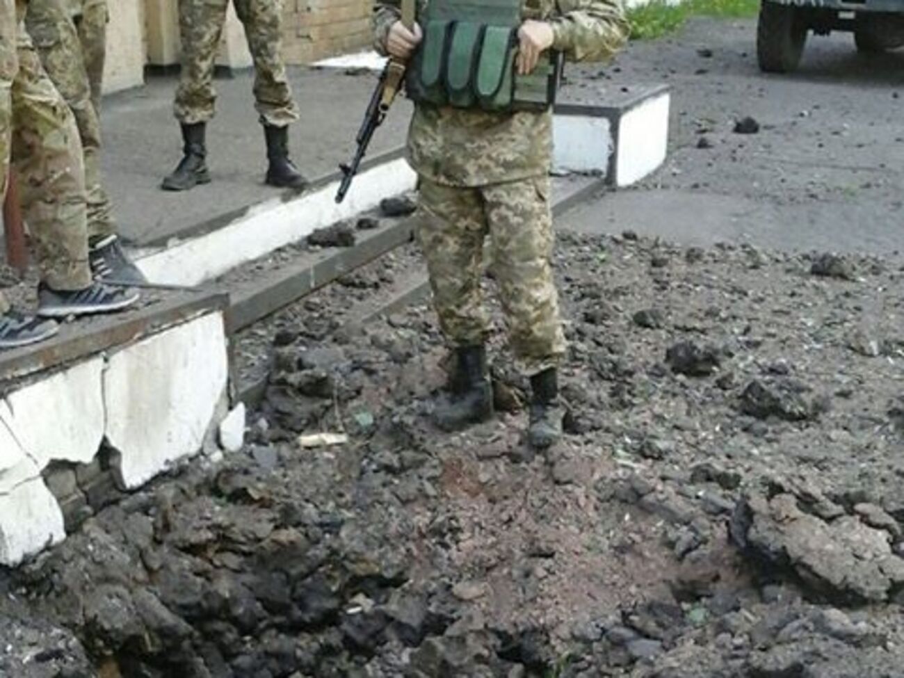 Последствия обстрела шахты "Южная"