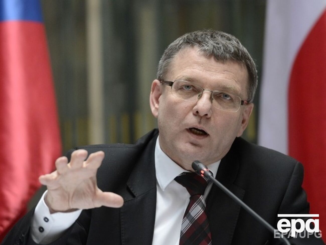 Заоралек считает, что РФ пытается ослабить украинское правительство