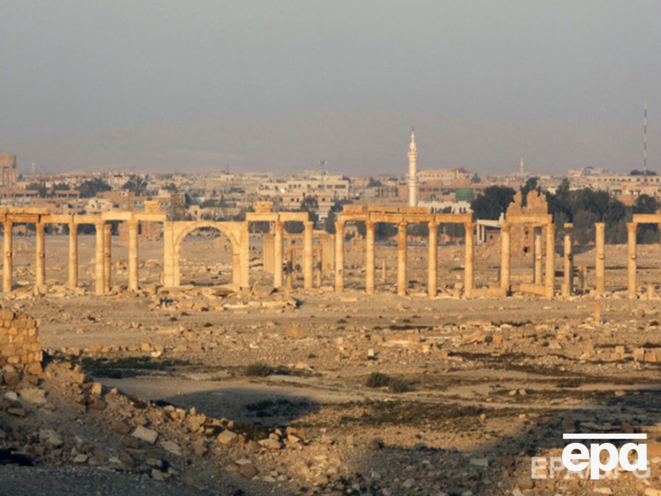 В целом убиты 123 солдата, 115 боевиков "Исламского государства" и 57 гражданских лиц