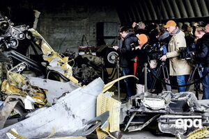 Видео и фотографии с российских и украинских социальных медиа были соединены командой исследователей со спутниковыми изображениями из карт Google Earth, чтобы определить, где были сделаны снимки