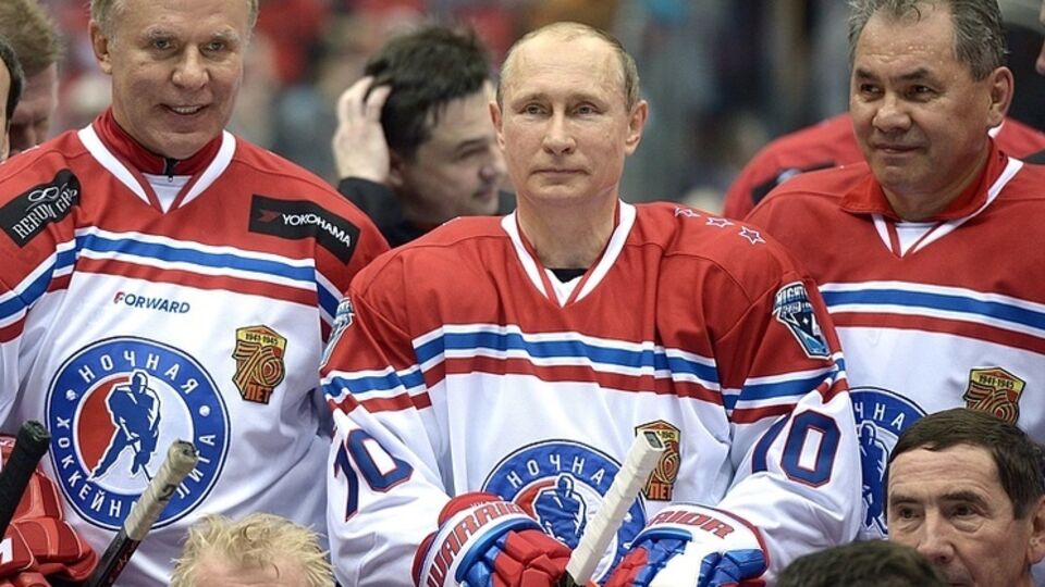 Владимир Путин забил восемь голов