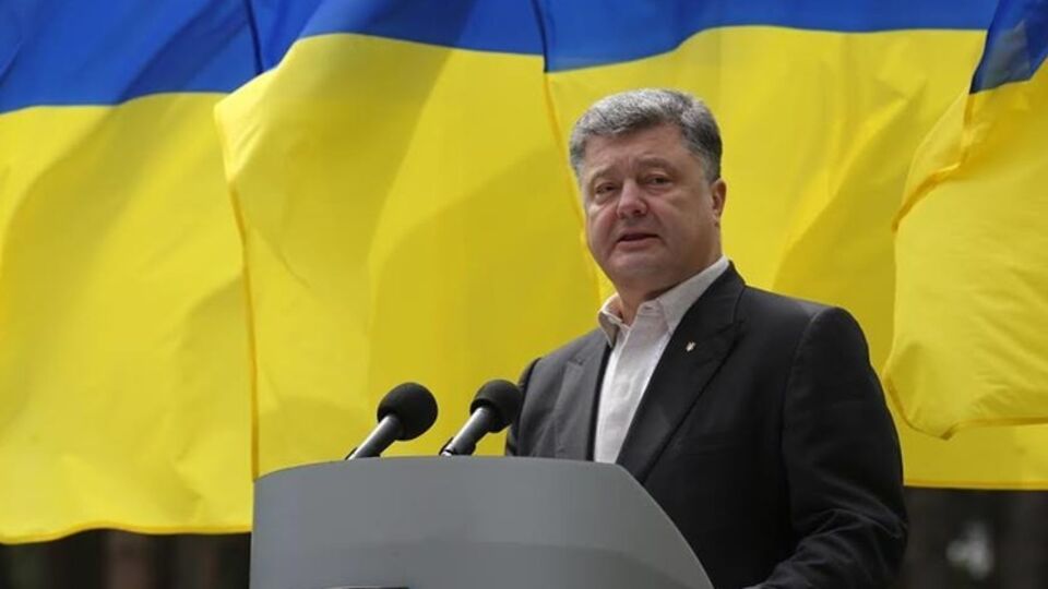 Порошенко: В оккупированном Крыму РФ осуществляет неприкрытые репрессии, преследуя по сфабрикованным делам тысячи активистов и рядовых крымчан