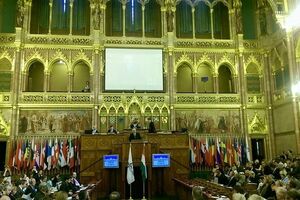 НАТО поддерживает евроатлантический курс Украины