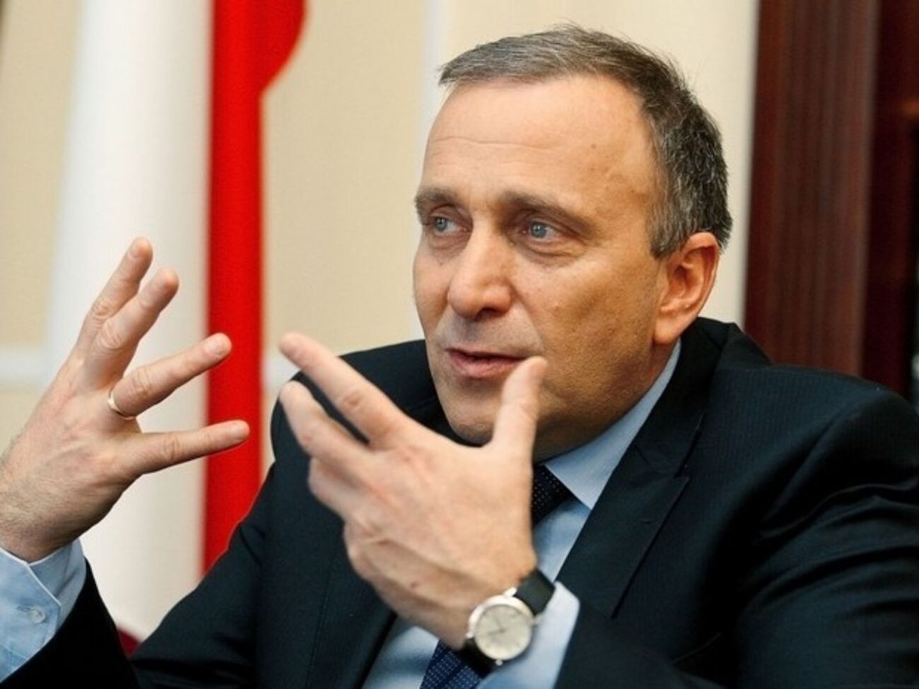 Схетина считает, что украинцы заслужили безвизовый режим