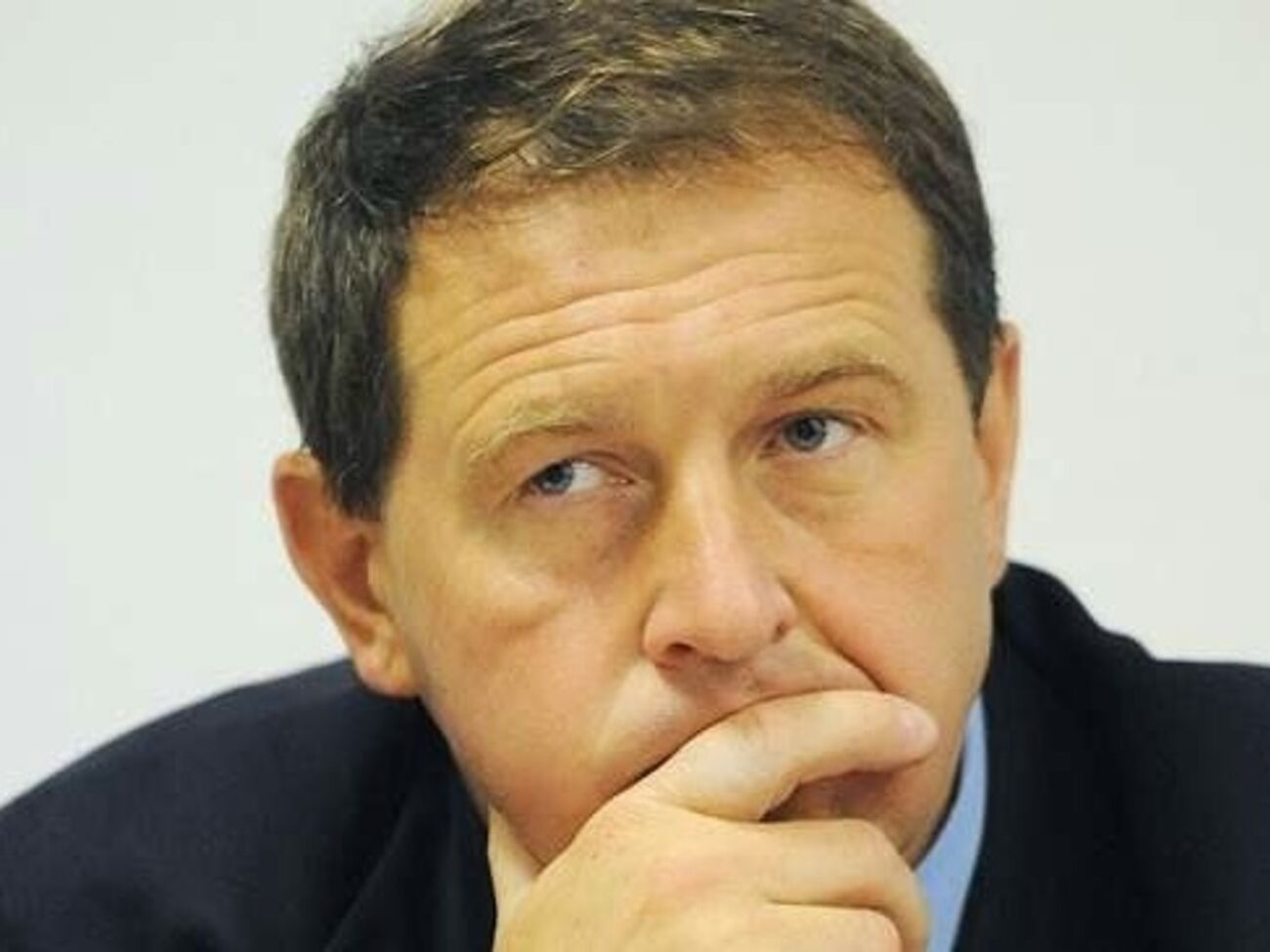 С российских спецназовцев на Донбассе возьмут расписку о согласии на действия над их родственниками в случае попадания в плен, считает Илларионов