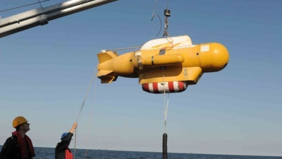 Самолет идентифицировали с помощью подводного робота