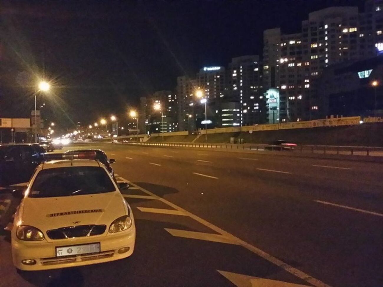 Движение по проспекту Николая Бажана восстановлено