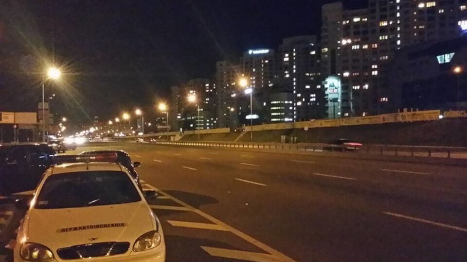 Движение по проспекту Николая Бажана восстановлено