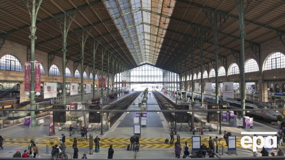 Мигранты считают, что их труднее будет депортировать из таких лагерей