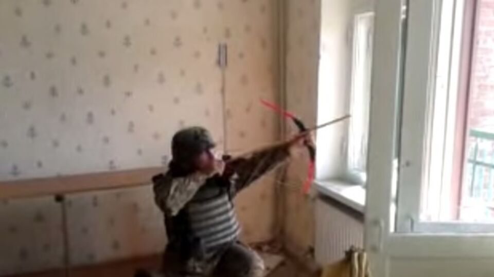 Бойцы батальона "Донбасс" в Широкино использовали в бою шуточное "оружие возмездия". Видео