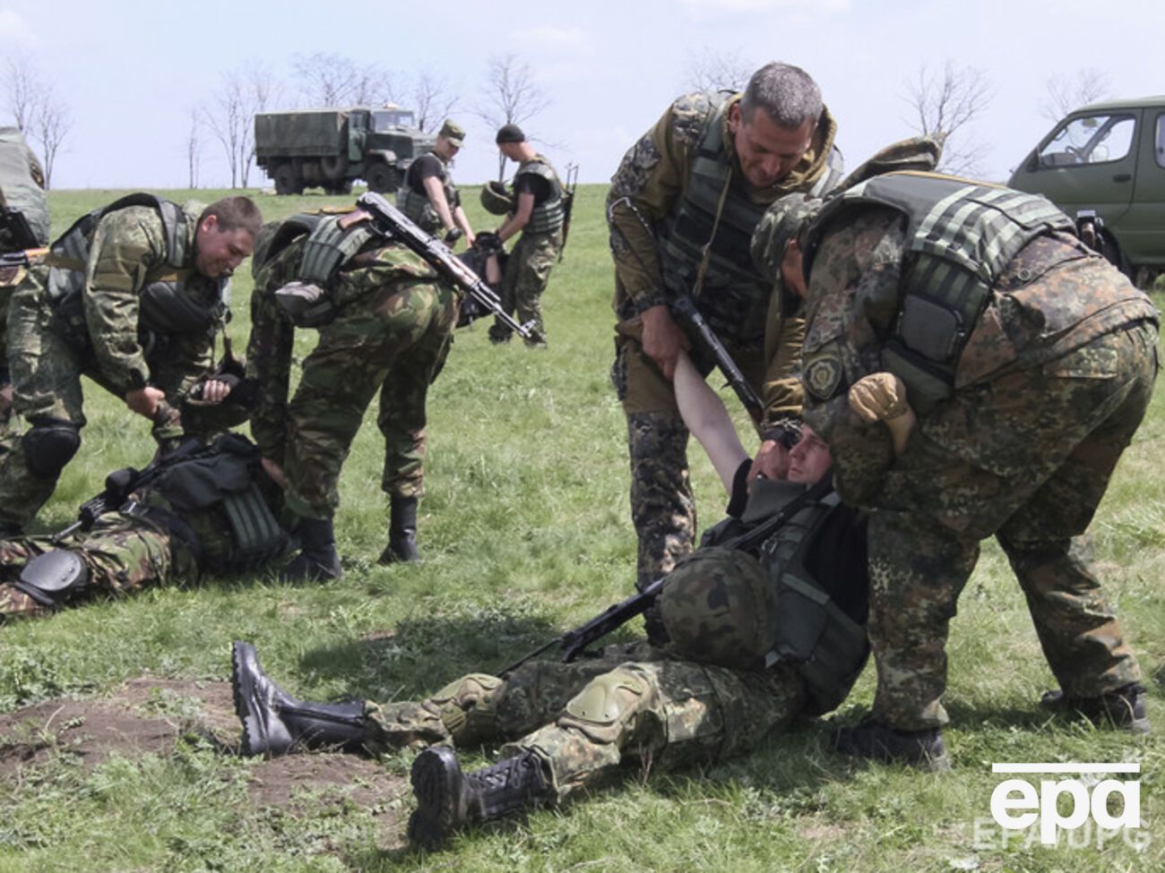 В зоне АТО не прекращаются обстрелы со стороны боевиков