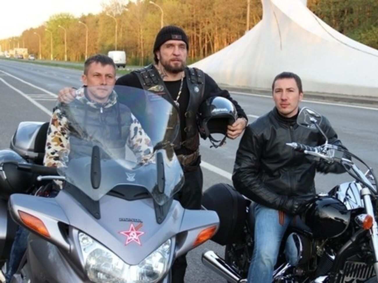 Ефремов исполнил песню "Хирург Залдостанов". Видео