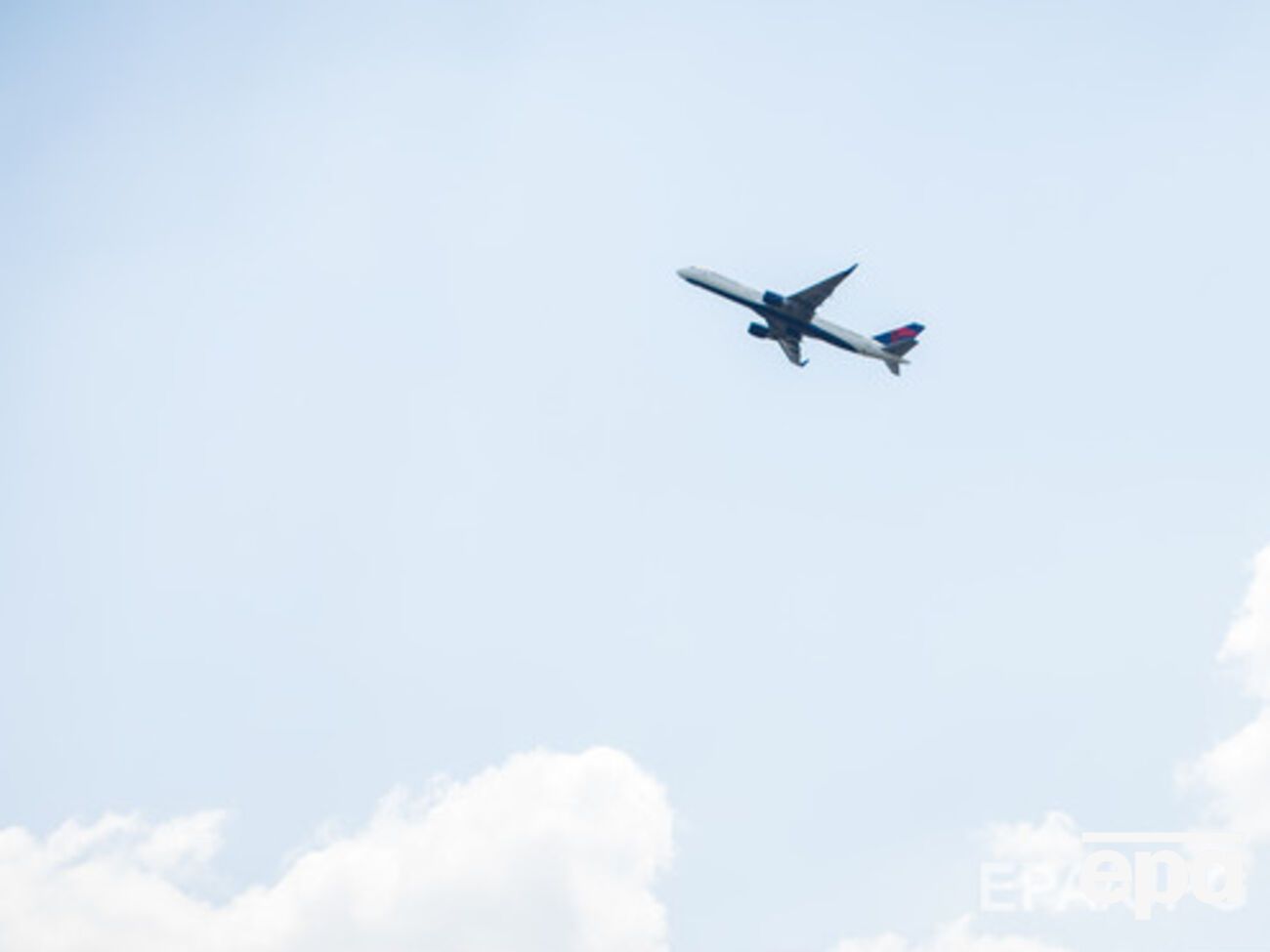 Украина штрафует российские авиакомпании за нарушение запрета на полеты в Крым