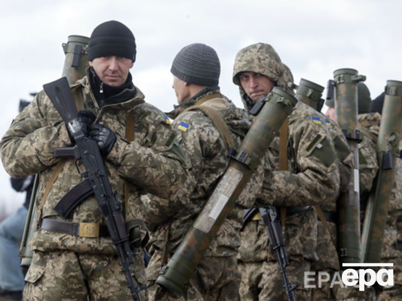 Боевики продолжают обстрелы военных