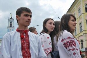 Сегодня День вышиванки