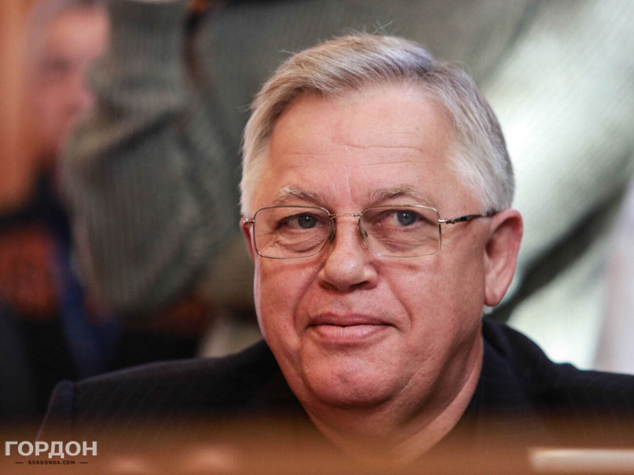 По данным "Апострофа", Петр Симоненко сохранит лидерство в новой партии, хотя с этим не согласны рядовые члены КПУ