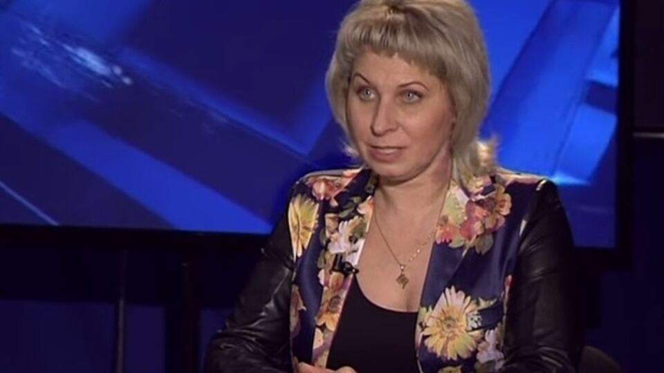 "Министр" Леся Лаптева сбежала из "ЛНР" вместе с печатями