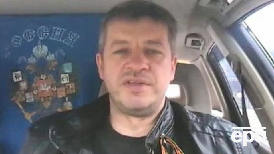 Геращенко: На фотографии ранее активный сепаратист, а теперь раскаявшаяся в своих ошибках, заблудшая душа Олег Новиков