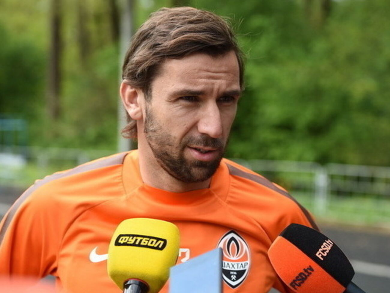 Капитан "Шахтера" Дарио Срна пожаловался на львовских болельщиков