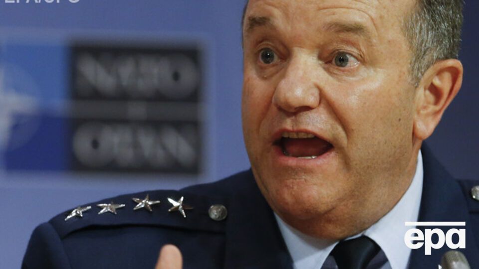 Командующий силами НАТО в Европе генерал Филипп Бридлав