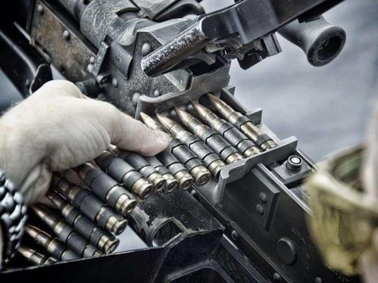 За сутки погибли трое военных