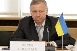Чеботарь подал в суд на Каплина и уехал в Вену