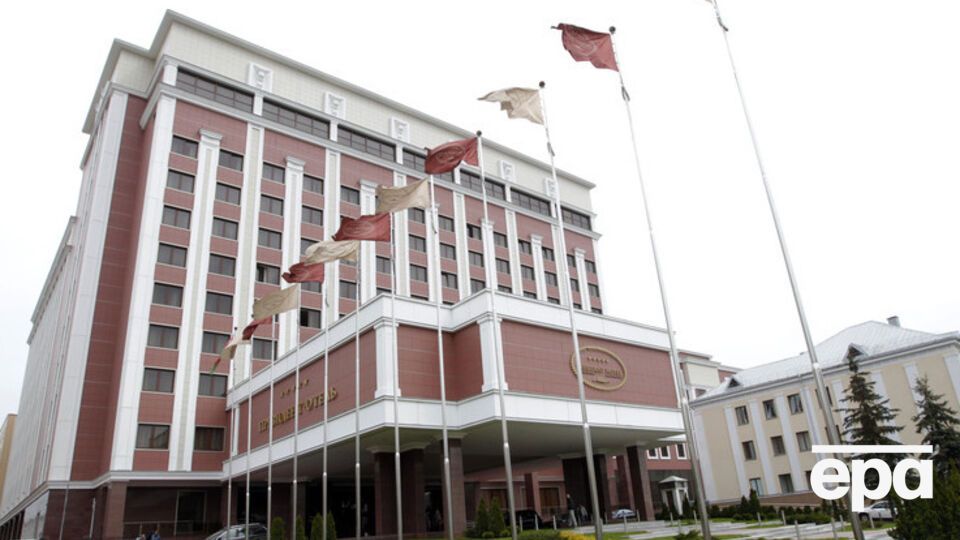 Встреча контактной группы проходит в "Президент-отеле"