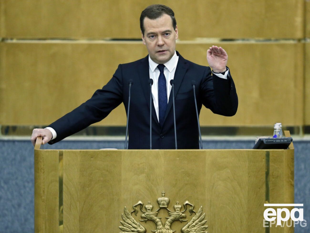 Медведев рассказал о том, как Россия собирается требовать долги с Украины