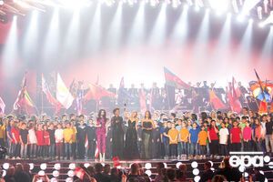 Ведущей "Евровидения" в 2015 году стала победительница прошлогоднего конкурса Кончита Вурст