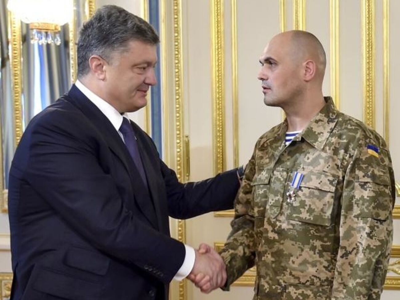 Порошенко встретился с "киборгом" Кузьминых