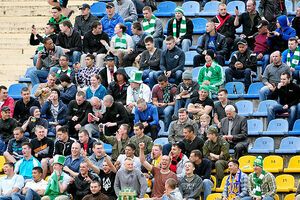 Военнослужащие из Украины и США, которые сейчас проходят совместные учения Fearless Guardian-2015 на Яворивском полигоне, посетят матч "Карпаты" – "Динамо"